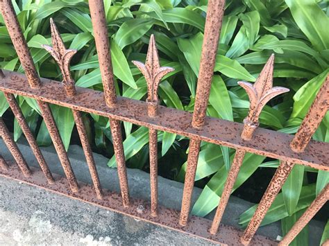 How To Bring Rusty Metal Fences Back To Life