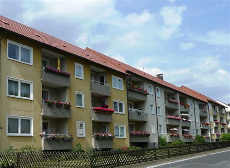 Fichtelgebirge (kreis) finden sie im regionalen immobilienanzeigenmarkt bei immo.infranken.de. Freie Wohnungen in Wunsiedel mieten › Bauvereinigung ...
