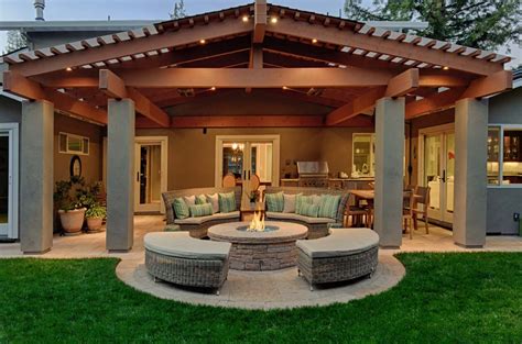 Traditional Outdoor Patio Designs-16-1 Kindesign Modern Backyard