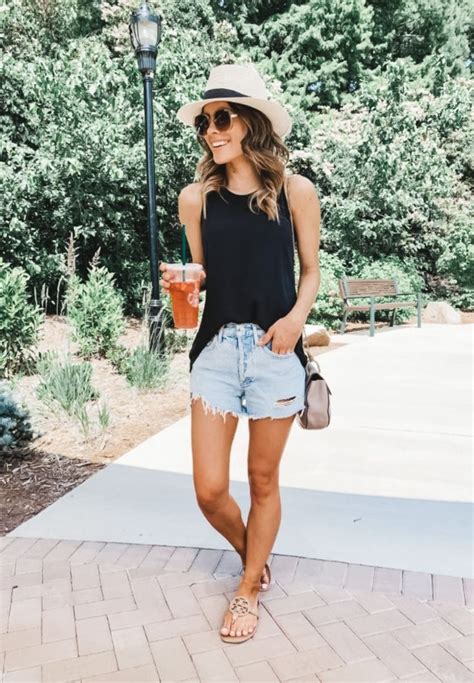 Perfect Summer Shorts Outfit Ideas For Every Style DIY Darlin Summer Outfits Women