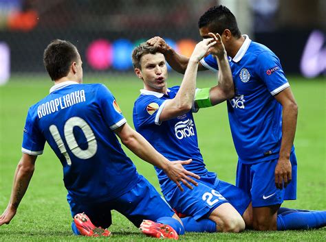 See live football scores and fixtures from europa league powered by the official livescore website, the world's leading live score sport service. The fall of FC Dnipro from the 2015 Europa League final to ...