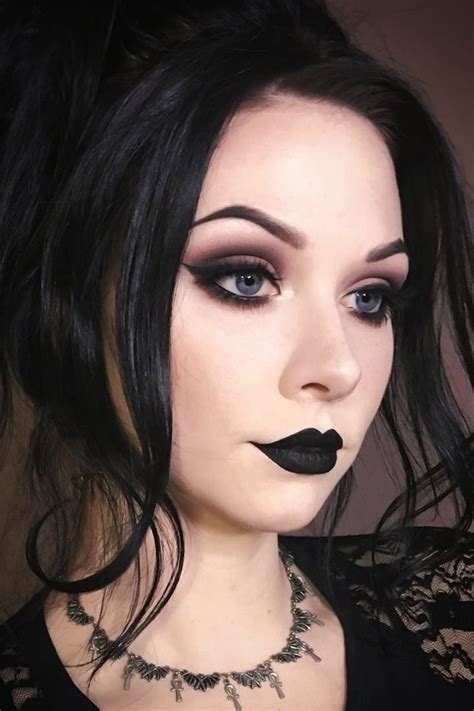 10 Breathtaking Goth Makeup Looks You Need To Try In 2023 Goth Makeup Looks Goth Eye Makeup