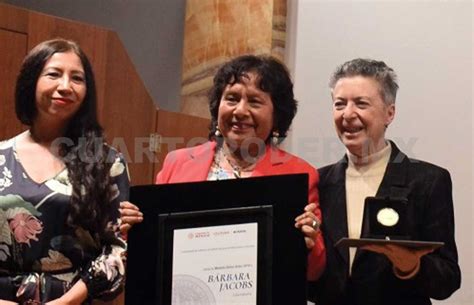 Bárbara Jacobs Recibe La Medalla Bellas Artes