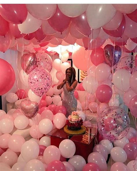 14 photos of the 21st birthday decorations for her. Pinterest//@Rollody | Birthday goals, Birthday room ...