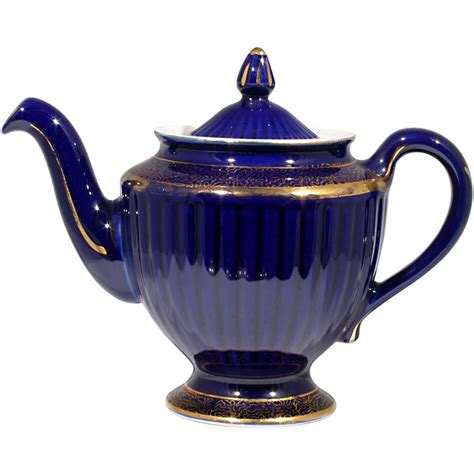 Hall Teapot