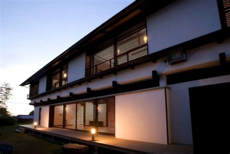 American floor small traditional build in america. Contemporary Japanese House Design With Traditional ...