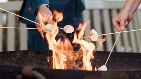 The Trick To Perfect Roast Marshmallows Is To Keep Them Moving
