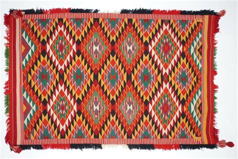 The Full History Of Navajo Blankets And Rugs Navajo Blanket Blanket