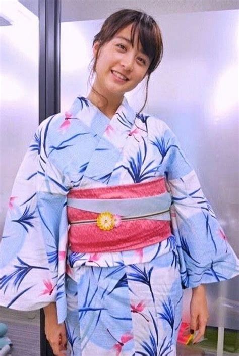 「美女 着物・浴衣 Beauty Kimono・yukata 」おしゃれまとめの人気アイデア｜pinterest｜agustinus Sanjaya 着物 かわいい 山本美月 浴衣美人