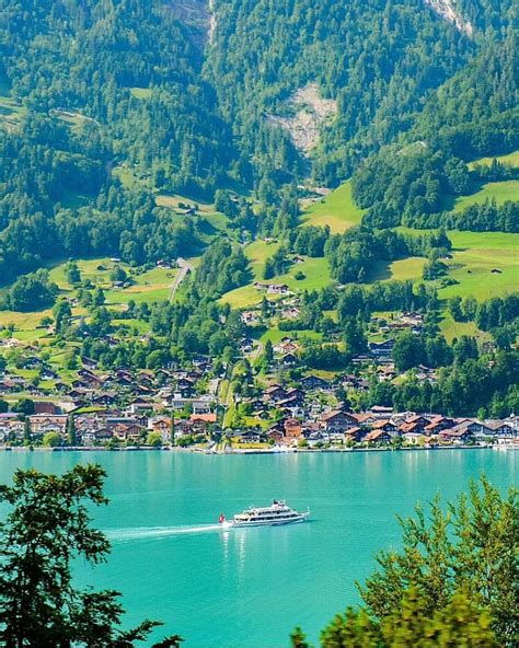 Lake Brienz Switzerland Scenic Pictures Switzerland Switzerland Scenic