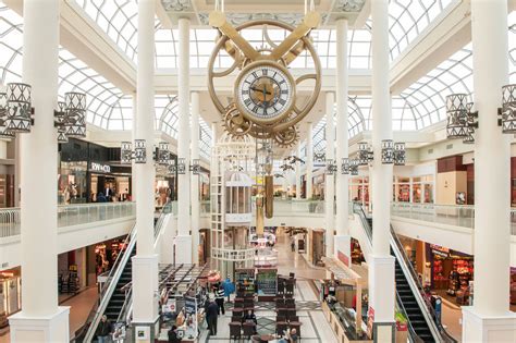 Heres A List Of All The Shopping Malls Now Open Near Toronto