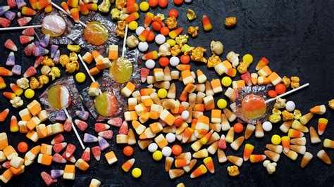 Candy Corn Controversy Most Hated Halloween Treat Expands Flavors Options The Seattle Times