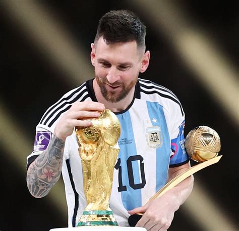 Campeones Mundiales Que Saludaron A Messi Por Ganar La Copa Fifa Campeones
