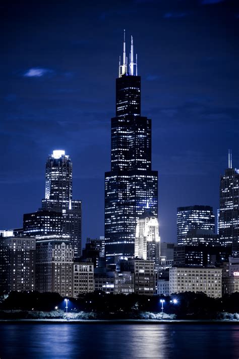 Chicago Skyline Pictures Chicago Skyline At Night Free Stock Photo