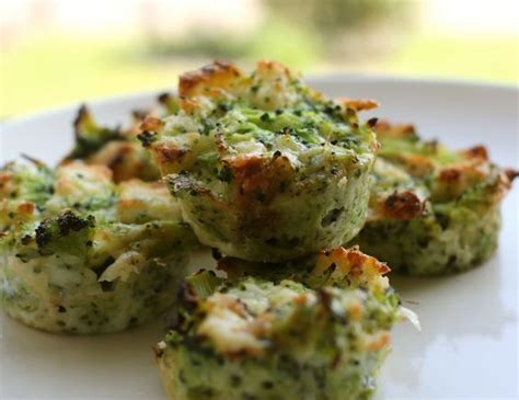 Unfortunately, broccoli is one of those vegetables that have a really bad reputation. Broccoli nuggets | Baby food recipes, Toddler finger foods ...