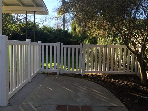 Picket fences are particularly popular in the united states. Closed Top Picket Vinyl Fence - Vinyl Fence 4 Less