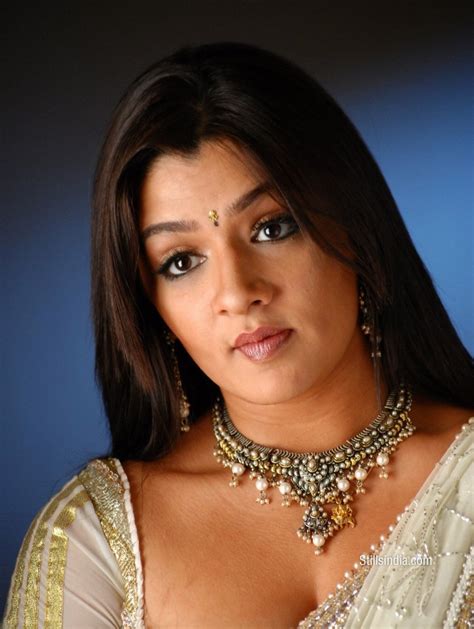 Glam Gallery Aarthi Agarwal Extremely Hot In White Saree