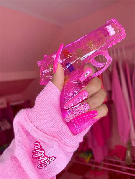 120 Pink Aesthetic Ideas In 2021 Baddie Gun Hd Phone Wallpaper Pxfuel