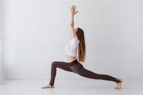 These 15 basic yoga poses are perfect to start with. Crescent Pose - Anjanyeasana - The Yoga Collective