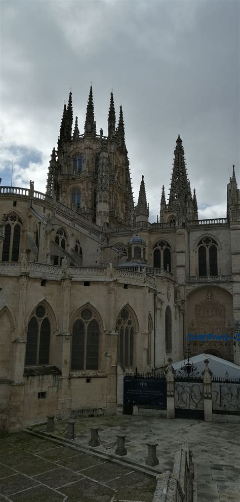 Il fait chaud l'été où vous pouvez profiter des destinations culturelles ou festives mais il fait l'équipe du best western plus hotel alfa aeropuerto of barcelona vous souhaite la bienvenue dans cet hôtel à la gestion familiale. Burgos : aire de services en Espagne - Camping-car Travel