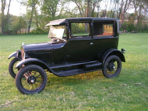 1926 Ford Model T Sedan Fully Restored Engine And Trans Overhauled