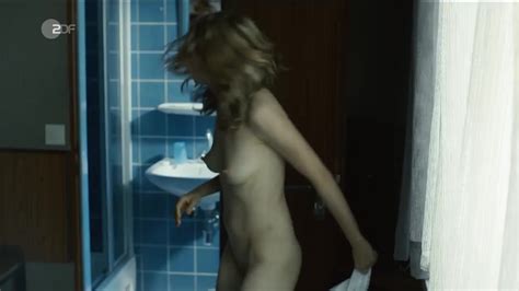 Nude Video Celebs Stefanie Stappenbeck Nude Der Tag