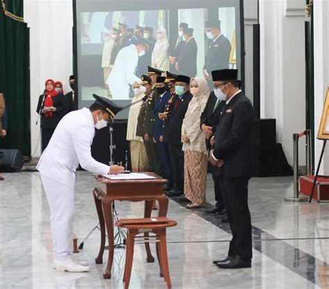 8 Momen Pelantikan Sahrul Gunawan Jadi Wakil Bupati Bandung