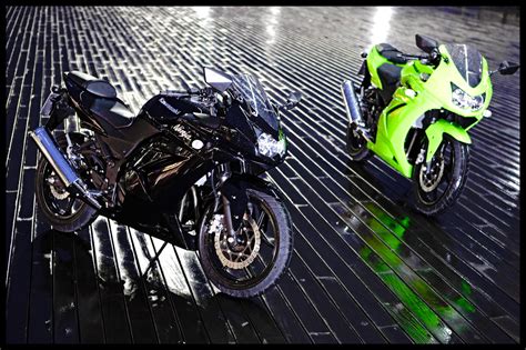 See more of kawasaki ninja 250 r on facebook. Green And Black Kawasaki Ninja 250R | Wallpup.com