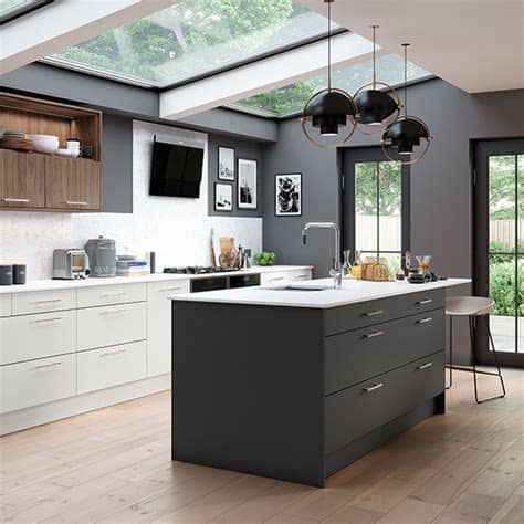 Small rectangular tile is modern and fresh. Modern Kitchens | Ideas & Inspiration | Masterclass Kitchens