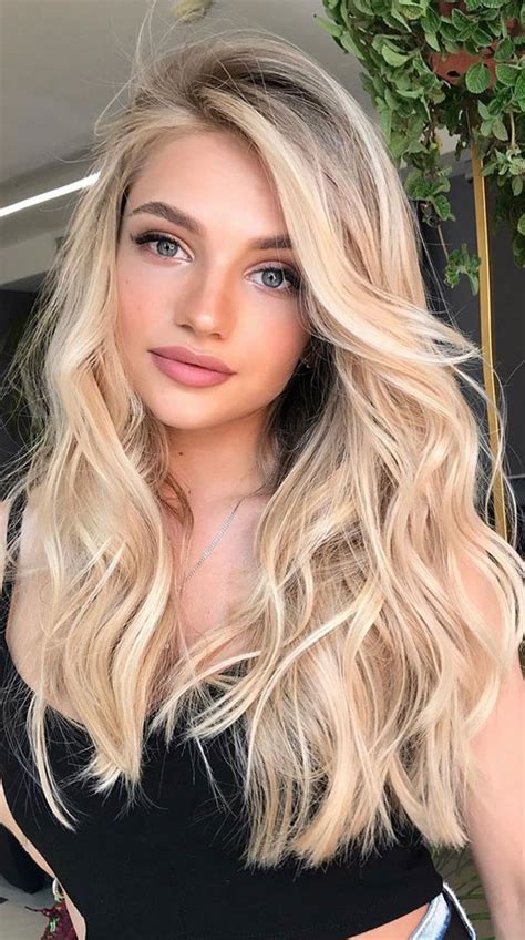 Hair Highlights For Blondes Best Blonde Hair Color Ideas For You To Try Blonde Subtle Dark