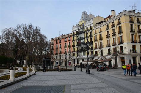 Plaza De Oriente Plaza In Madrid Spain Nomadic Niko