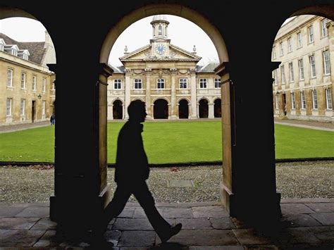 Cambridge University Students Union Votes To Remain