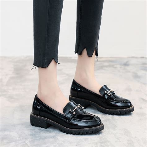 Preppy Metal Buckle Dress Oxford Shoes Women Japanned Leather British
