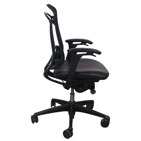 From the curved design cues of the back supports thru' to the clever use of armpads that also provide two of the main 'switch' controls for the chair, the contessa gives the user a. Teknion Contessa Used Mesh Task Chair, Black - National ...