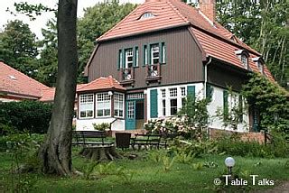 It's the only one of its kind and bears outstanding evidence of the artistic side of the island hiddensee. Gerhart-Hauptmann-Haus Kloster auf Hiddensee aus Insel ...