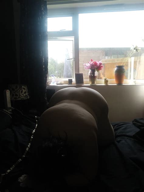 Uk Mum Home Nude In Lockdown Pics Xhamster