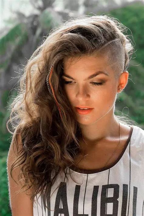 20 Cute Half Shaved Hairstyles Hairstyle Catalog