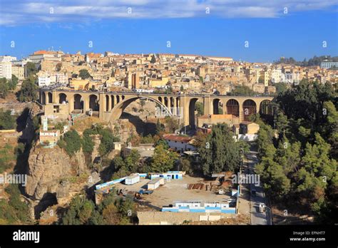 Pont Sidi Rached Constantine Algerien Stockfotografie Alamy