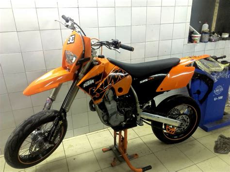 First outing with ktm sx 150 2012. KTM EXC 525 Supermoto, 2005 god.