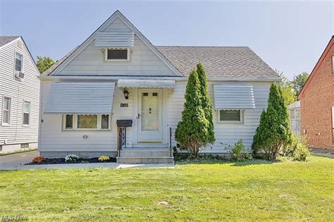 4569 W 146th St Cleveland Oh 44135 Mls 4487666 Redfin