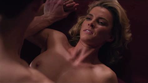 Betty Gilpin Nude Glow Pics Gif Video Onlyfans Leaked Nudes