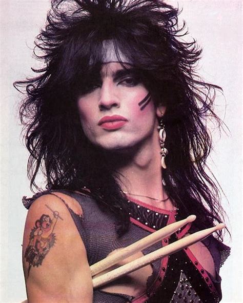 Pin By Arlette Musselman On Портреты Tommy Lee Tommy Lee Motley Crue