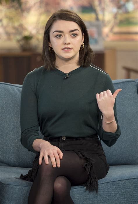 Maisie Williams At This Morning In London 124 2017 • Celebmafia