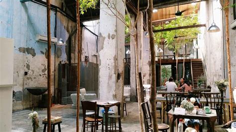 They occasionally change it up with. Top Halal Cafes In Penang - Best Cafes That Are Pork Free ...