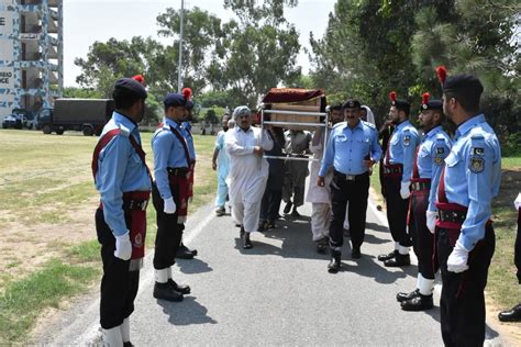 Islamabad Police On Twitter اسلام آباد کیپیٹل پولیس کے ہیڈ کنسٹیبل خدابخش دوران ڈیوٹی دل کی