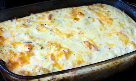 This convenient pantry recipe uses kitchen staples such as canned chicken and canned cream of chicken soup. Chicken Rice Casserole | Recipe | Creamy chicken, rice ...