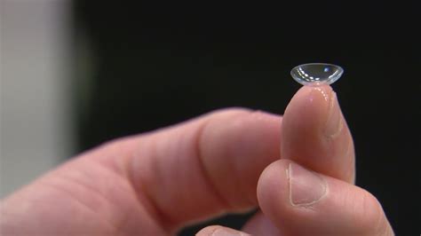 Unmh Doctors Warn Against Sleeping With Contacts On Youtube
