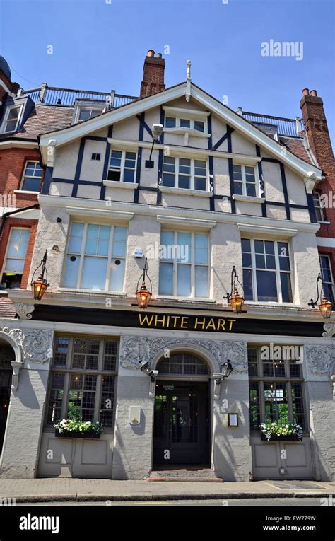 Ye White Hart Terrace Riverside Barnes London England Sw13 Stock