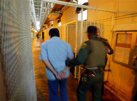 California Prison Guards Violate Rules For Using Force On Prisoners Half The Time Report Shows