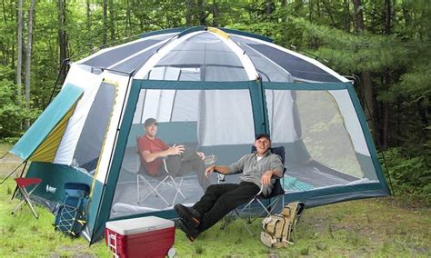 Camping is an activity that's gaining popularity among the young people. Top 10 Best 3 Room Family Camping Tents To Afford In 2020 ...